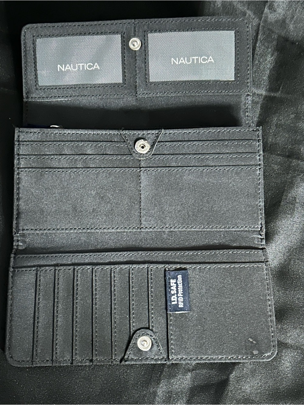 Nautica Money Manager RFID Blocking Black & White Stripe Accent Wallet NWT - Picture 6 of 9